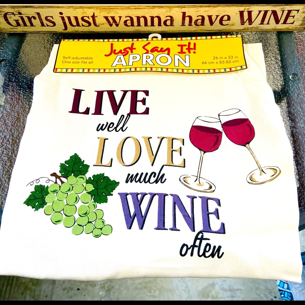 🍷 Love Wine Apron 🍷